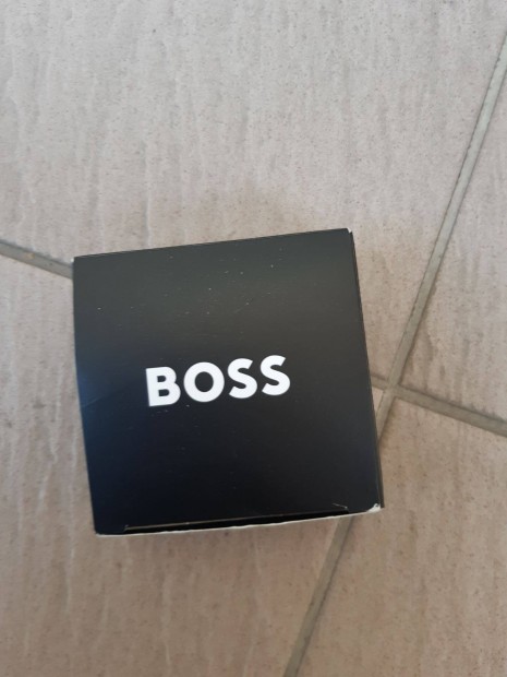 Hugo Boss mgneses pohr altt 6 db (bolti r.13 000ft