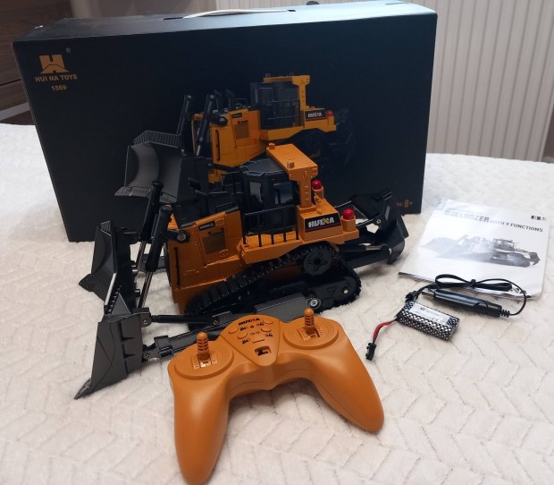 Huina Bulldozer RC 9funkcival 8+ j