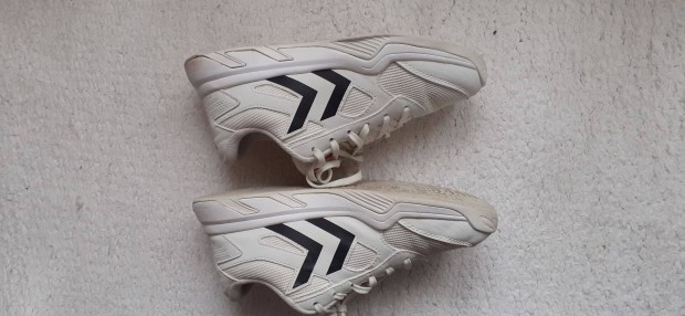 Hummel cip 36-os