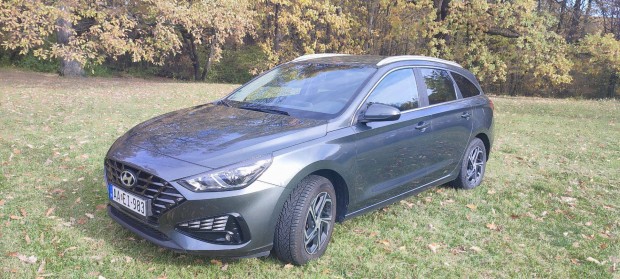 Hundai I30 Kombi gyri garancis elad