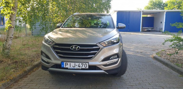 Hunday Tucson 122 000 km rel hibátlan állapot