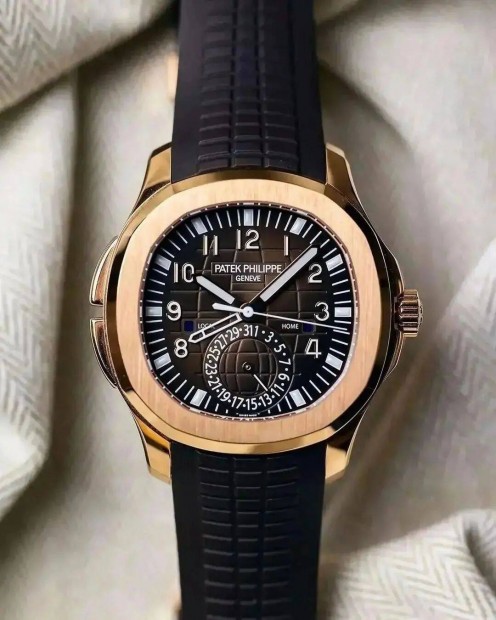 Hungarian Translation:** Patek Philippe Aquanaut 5164R-001 Rzsaara