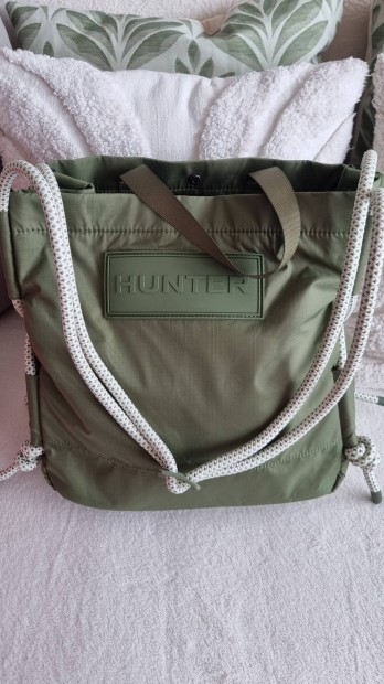 Hunter ni tska