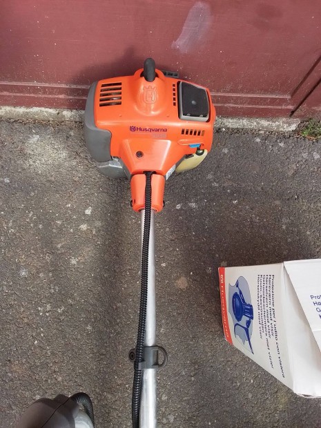 Husqvarna323R keresi új tuljadonosát!