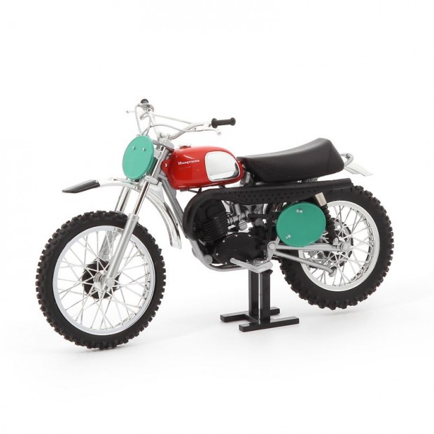 Husqvarna 250 1970-es motorkerékpár 1:12 méretarányú modellje