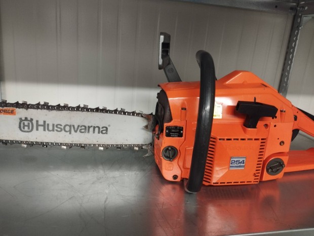 Husqvarna 254 xp ( Stihl )lncfrsz 