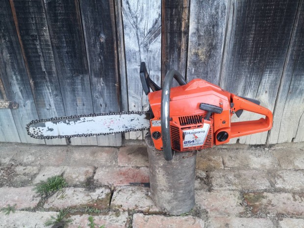 Husqvarna 254xp frsz elad /  nem Stihl  /