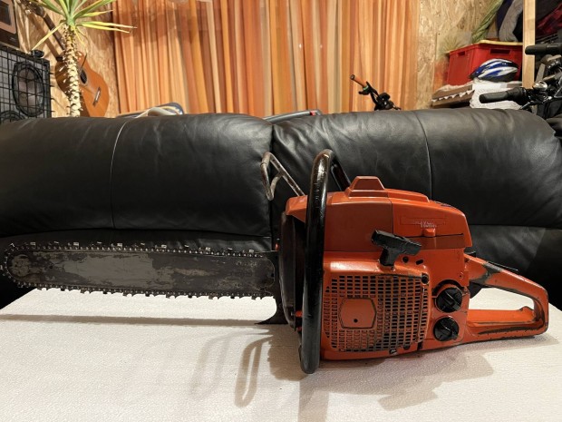 Husqvarna 285 CD Chainsaw tpus lncfrsz.