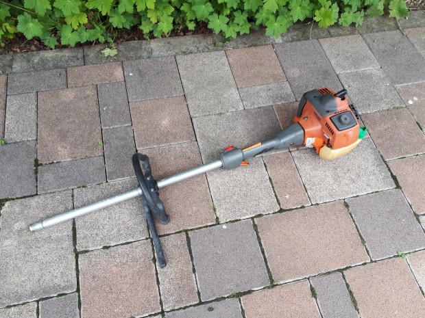 Husqvarna 325 multigép kombigép