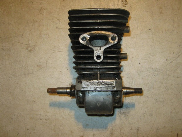 Husqvarna 36 vagy 41 fztt motor