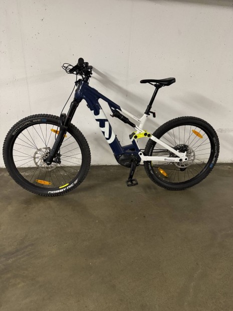 Husqvarna E- fully