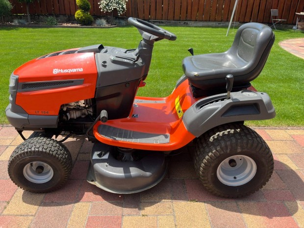 Husqvarna LT 154 fnyr traktor