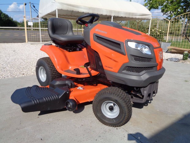 Husqvarna USA 24 Le 2 hengeres fnyrtraktor fnyr traktor