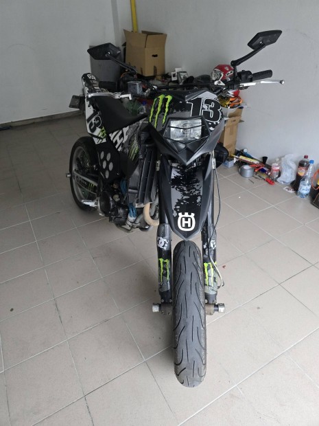 Husqvarna SM 610.2007 Es Évjárat