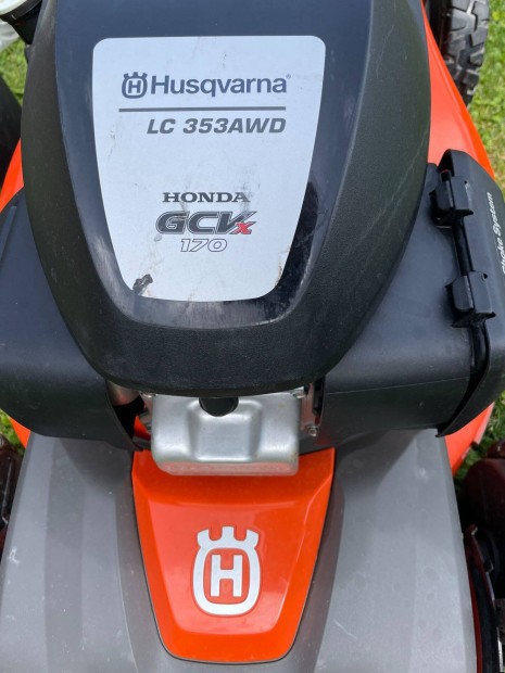 Husqvarna szalonllapot garancilis szkerekes ipari fnyr