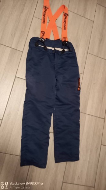 Husqvarna vágásbiztos nadrág