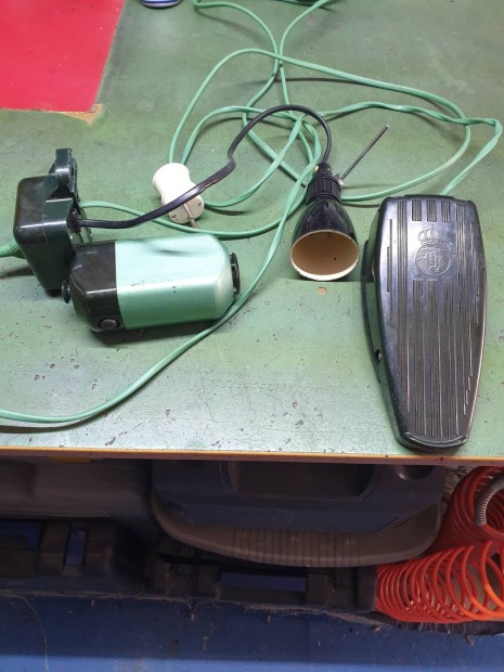 Husqvarna varrógép motor,pedál ,lámpa