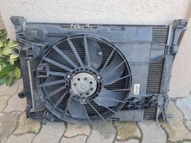 Ht raditor motorral Renault Scenic