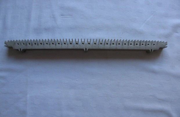 Hűtőborda ,424 x 28 x 25 mm
