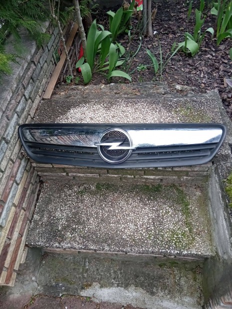 H�t�r�cs Opel Meriva