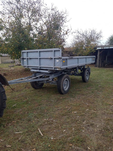 Hw 6011-es pótkocsi