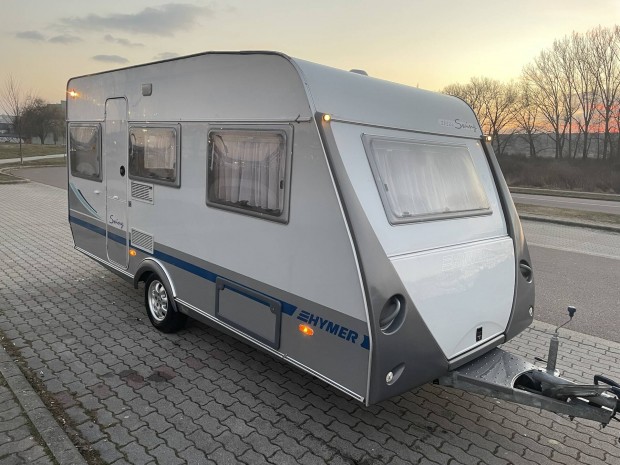 Hymer Eriba 462 lakkocsi 1350 kg ssztmeg 