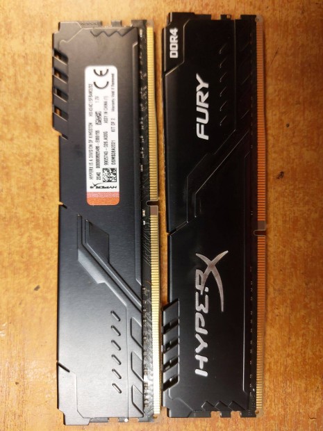 Hyperx Fury 2x16 GB DDR4 RAM kirusts!! Akci!