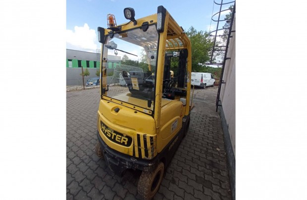 Hyster J 2.5 XN elektromos négytámaszú homlokvillás targonca - K 7967