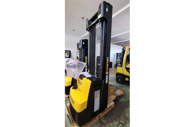 Hyster S 1.6 elektromos raklapemel targonca - K 4250