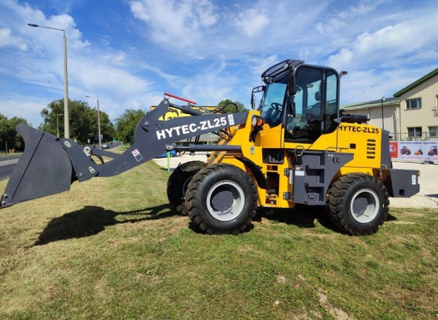 Hytec ZL 25 rakd gp 2 tonna emelssel, fldkanllal, raklapvillval