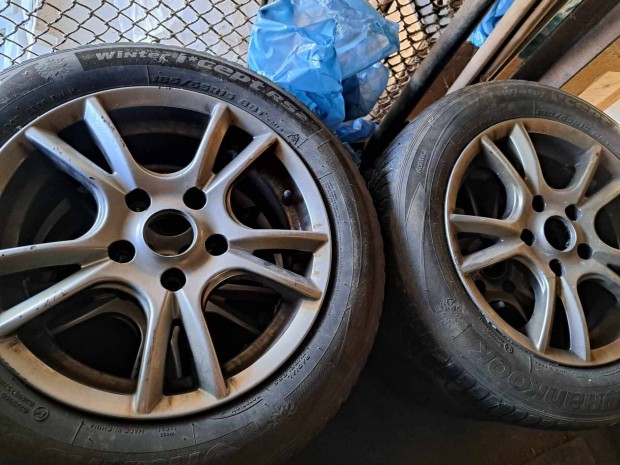 Hyundai 15" felni garnitra elad!