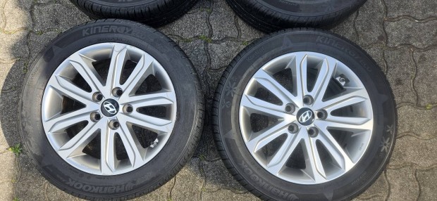 Hyundai 16 gyári alufelni 5x114.3