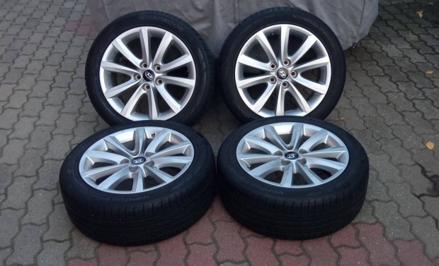 Hyundai 17" felni 17 gyári i40 alufelni Hankook nyári gumikkal 5x114,3