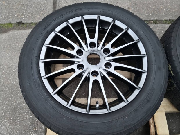 Hyundai 17-es alufelni 6x139,7-es osztókör