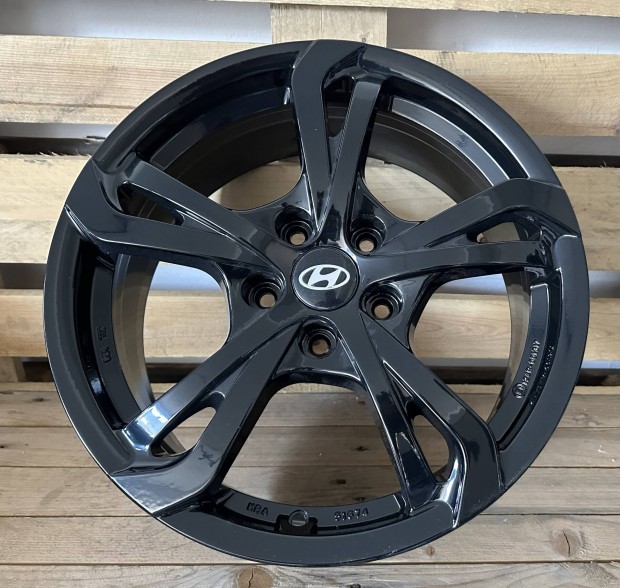 Hyundai 17es gyri alufelni 5x114,3 I30 Kona Tucson Ix35