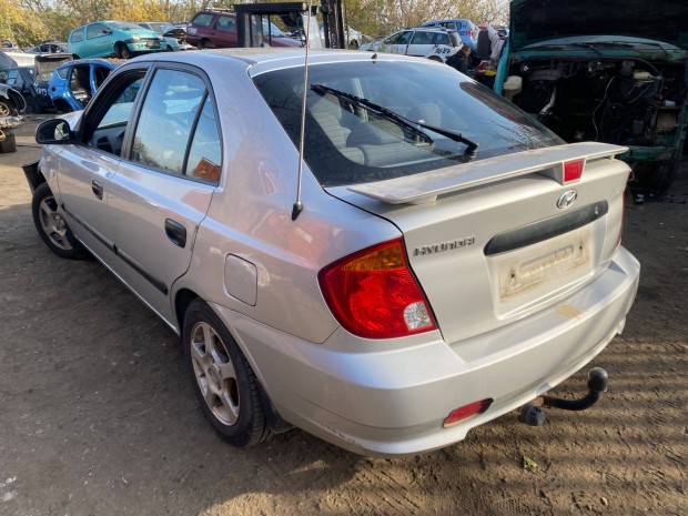 Hyundai Accent 1.3i (2005) G4EA Alkatrszek #M1852