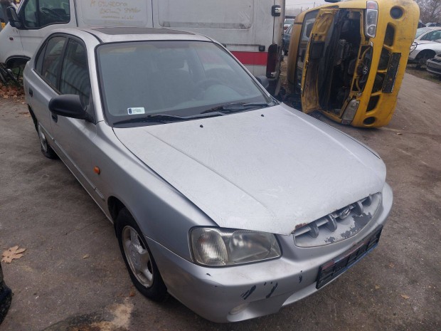 Hyundai Accent 1.5 alkatrszei