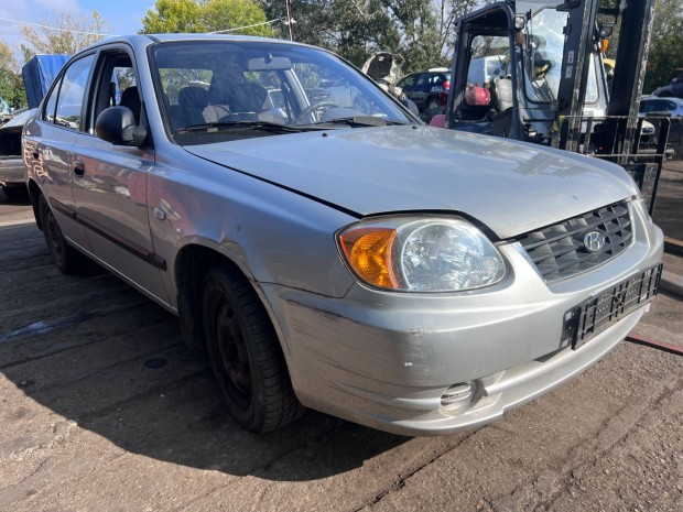Hyundai Accent 1.5i (2003) G4EB Alkatrszek #M3205