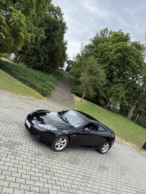Hyundai Coupe