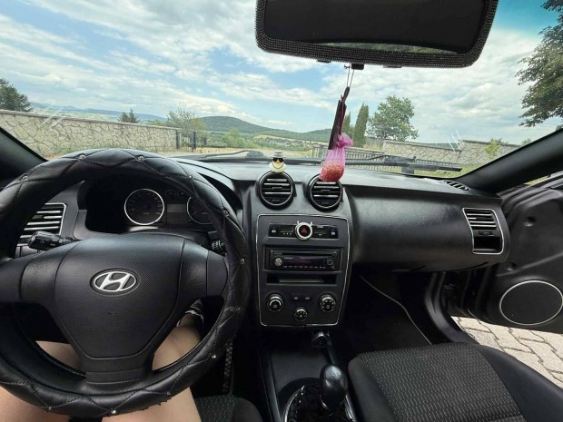 Hyundai Coupe 