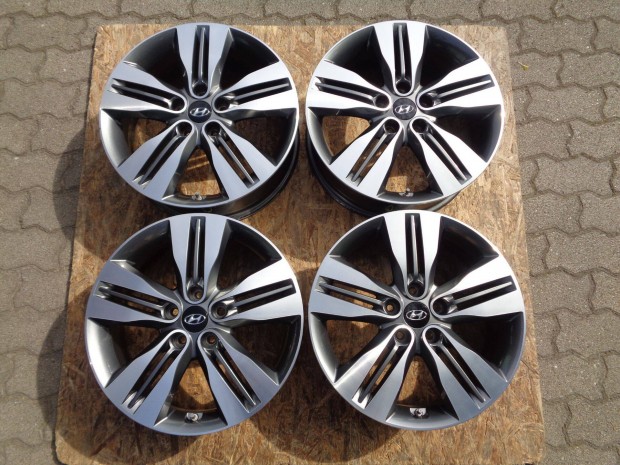 Hyundai Gyri alufelni 18-as szenzorral, 5114.3-as mint az j elad