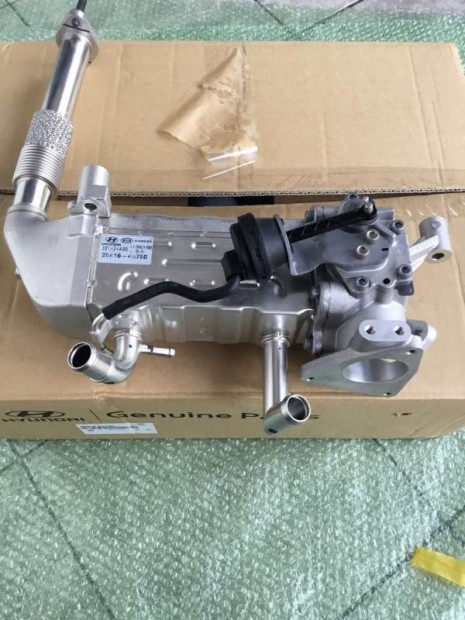 Hyundai H1 TQ EGR hűtő 284164A780