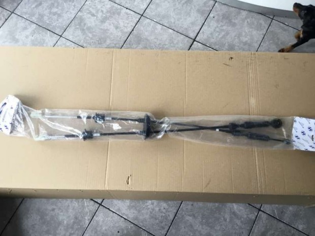 Hyundai H1 TQ váltóbowden 437944H050