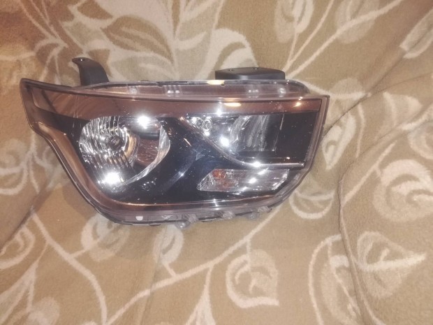 Hyundai H1 f�nysz�r� 