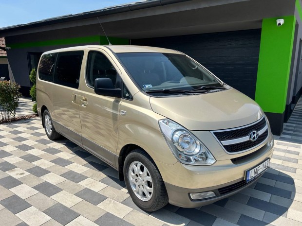 Hyundai H-1 Bus Tour 2.5 CRDi HP Style Magyar--...
