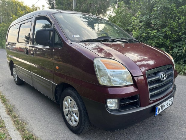Hyundai H-1 Starex Panorama Bus Long Nagyon Alk...