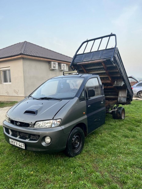 Hyundai H-1 Truck Long