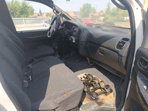 Hyundai H 1 .2.5 turbo 6 fős klima