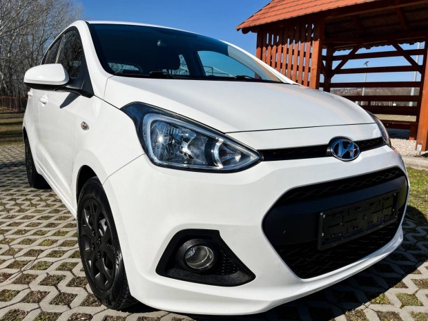 Hyundai I10 1.0i Black Line EURO6 / Full Extra...