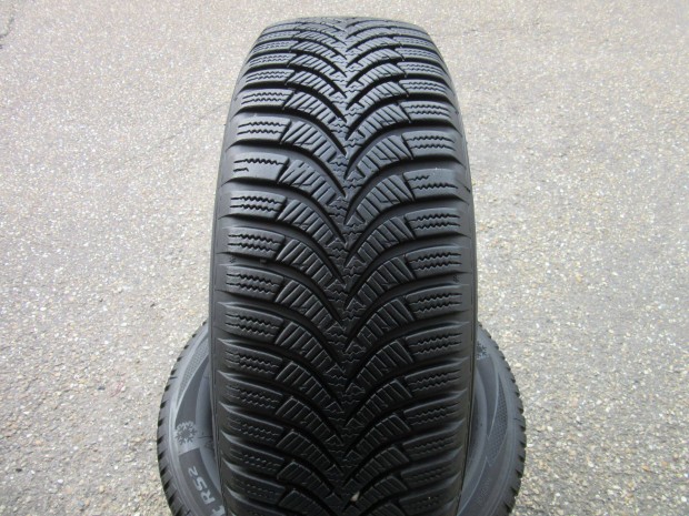 Hyundai I10 acélfelni 175/65 R14 Hankook téli gumival eladó